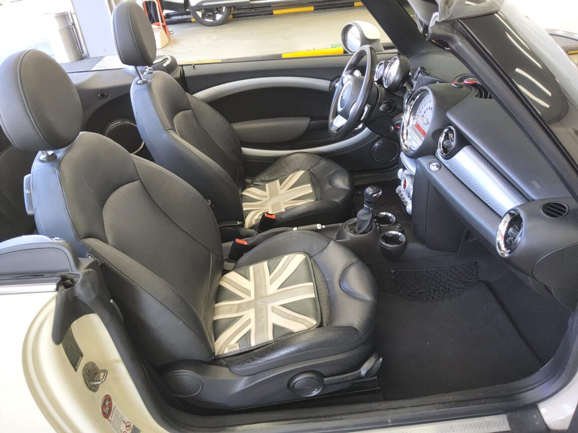 MINI COOPER CONVERTIBLE (2ND GEN) 1.6 S 2010 - zdjęcie 13