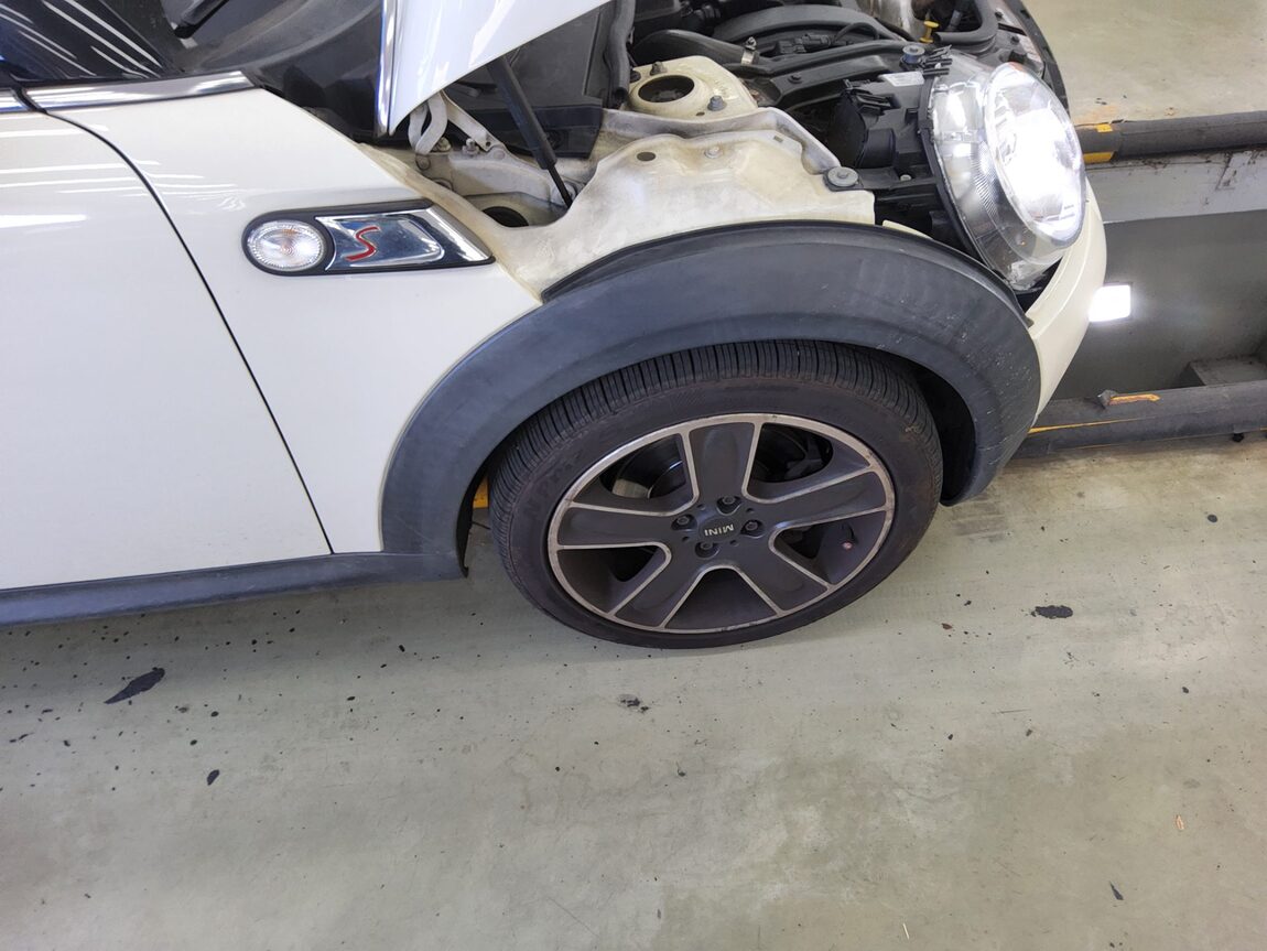 MINI COOPER CONVERTIBLE (2ND GEN) 1.6 S 2010 - zdjęcie 22