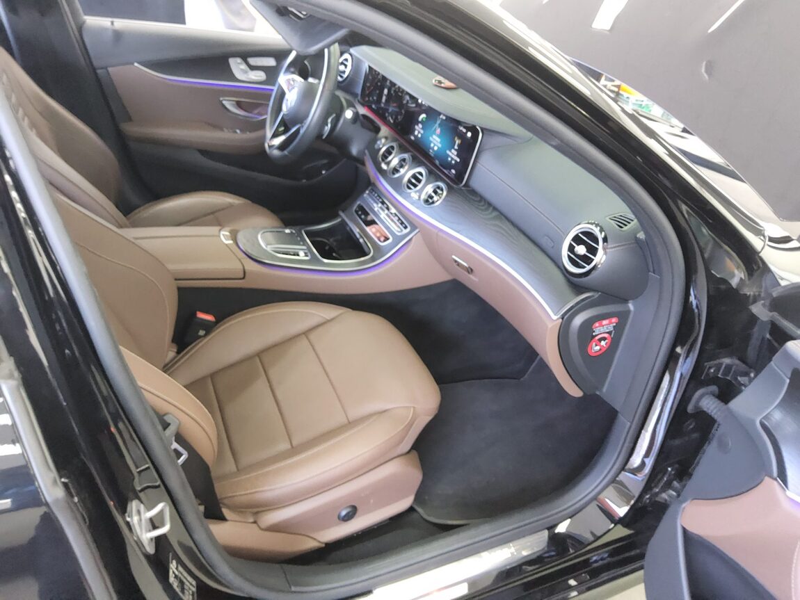 MERCEDES-BENZ E-CLASS (5TH GEN) E250 AMG LINE 2023 - zdjęcie 14