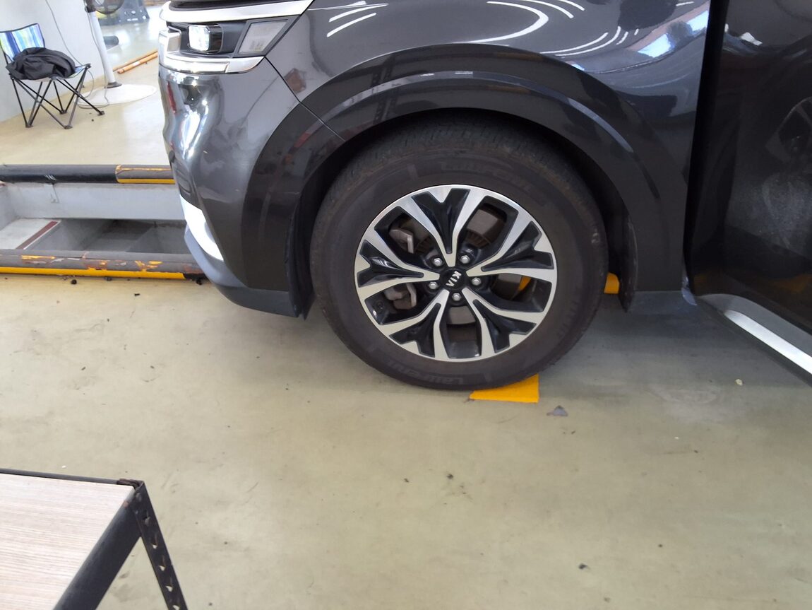 KIA NEW CARNIVAL (KA4) 9-SEATER DIESEL NOBLESSE 2021 - zdjęcie 22