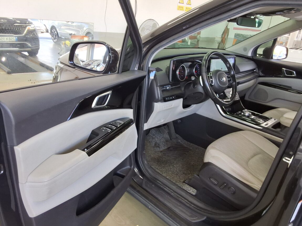 KIA NEW CARNIVAL (KA4) 9-SEATER DIESEL NOBLESSE 2021 - zdjęcie 10