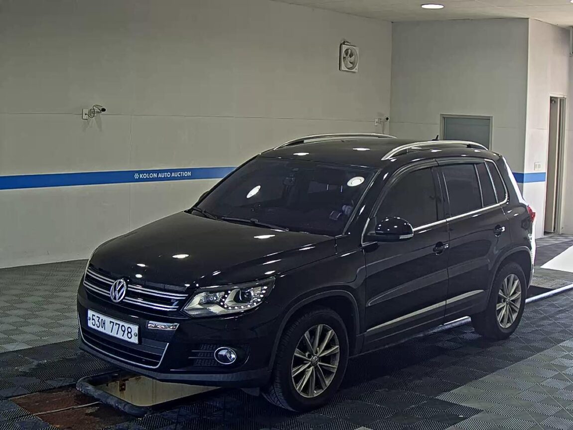 VOLKSWAGEN TIGUAN 2.0 TDI BLUEMOTION 2016 - zdjęcie 2