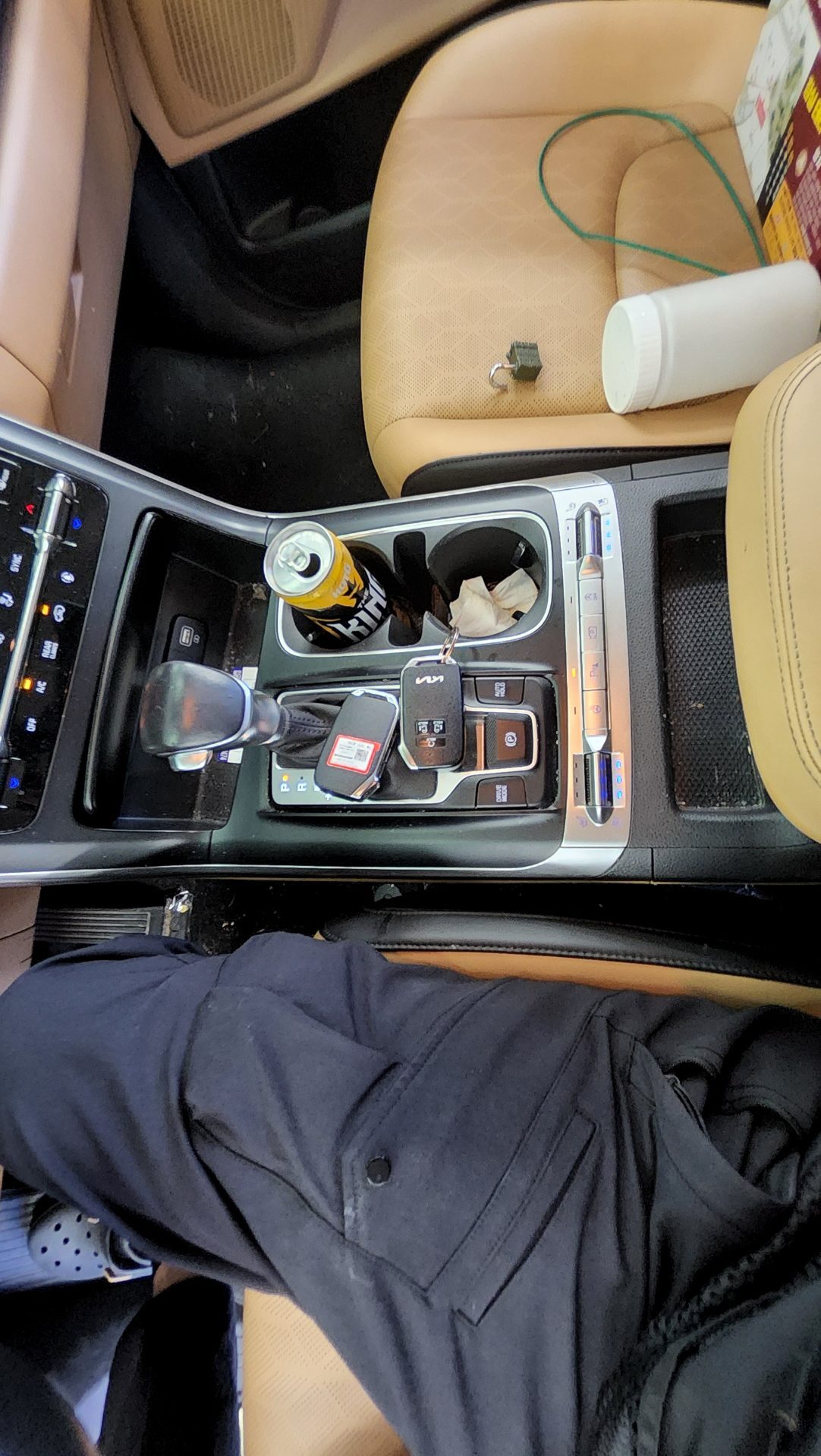 KIA NEW CARNIVAL (KA4) 9-SEATER DIESEL PRESTIGE 2023 - zdjęcie 20