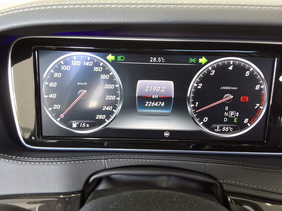 MERCEDES-BENZ S-CLASS (6TH GEN) S500L 2015 - zdjęcie 9