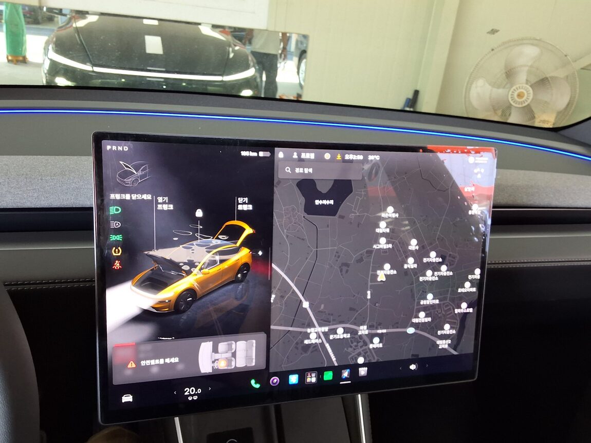 TESLA MODEL Y AWD LONG RANGE 2026 - zdjęcie 21