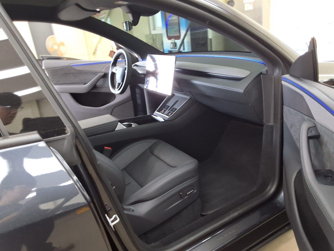 TESLA MODEL Y AWD LONG RANGE 2026 - zdjęcie 14