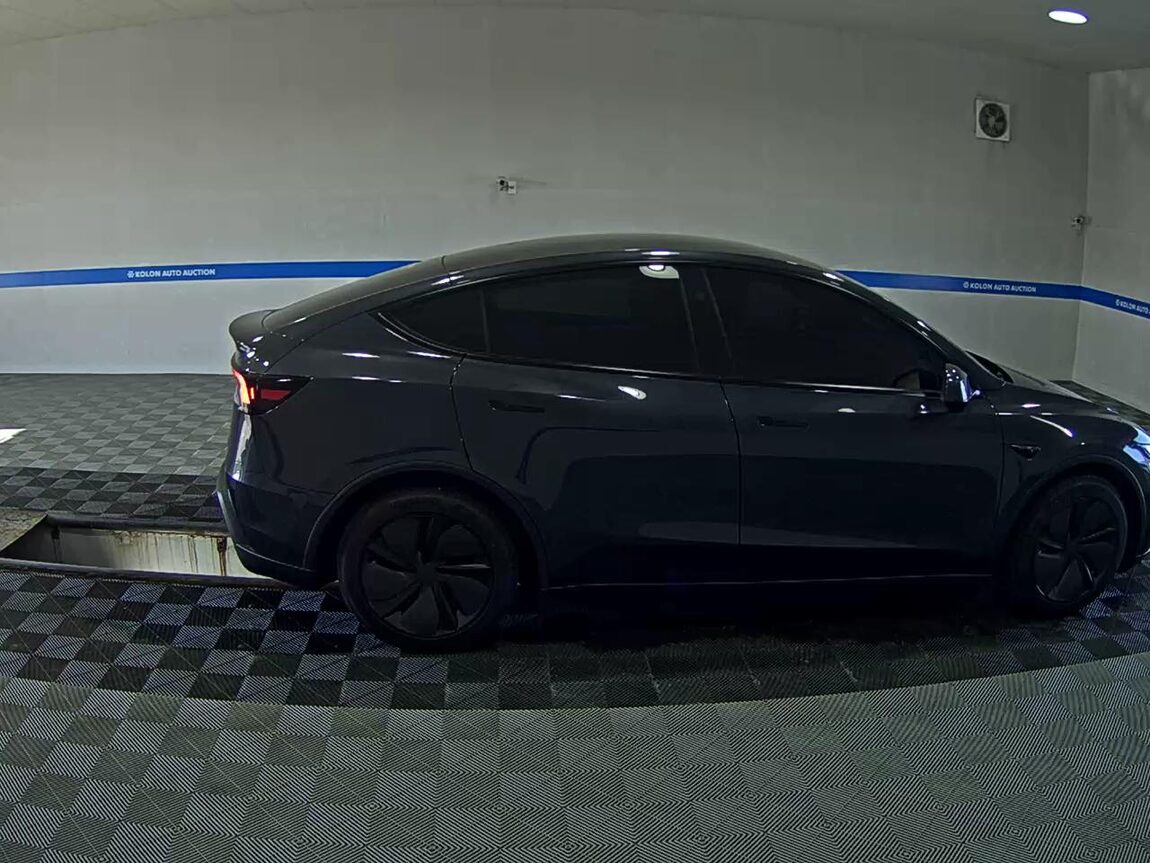 TESLA MODEL Y AWD LONG RANGE 2026 - zdjęcie 4