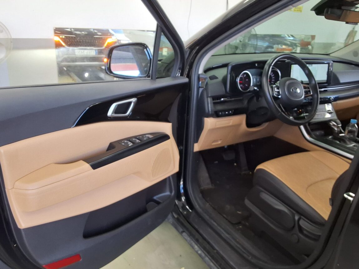KIA NEW CARNIVAL (KA4) 9-SEATER DIESEL PRESTIGE 2021 - zdjęcie 10