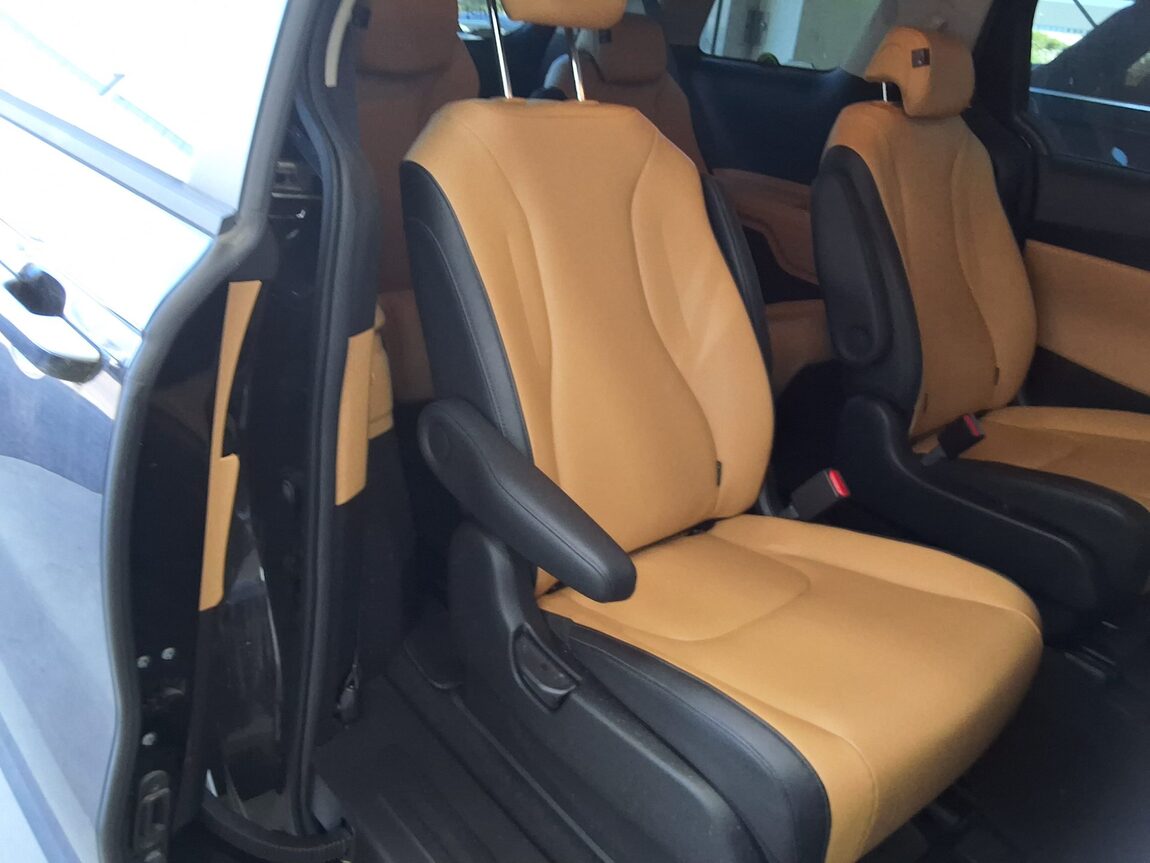 KIA NEW CARNIVAL (KA4) 9-SEATER DIESEL PRESTIGE 2021 - zdjęcie 13