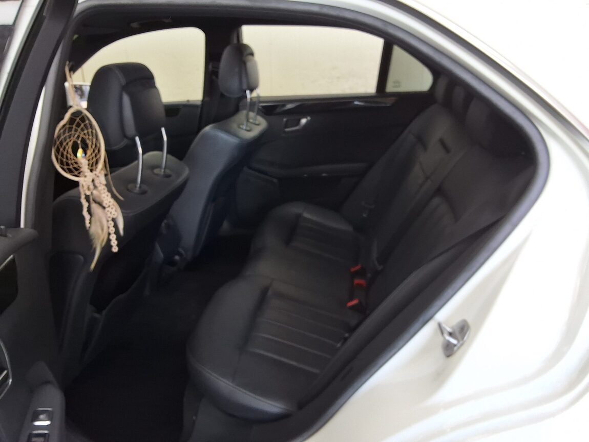 MERCEDES-BENZ E-CLASS (4TH GEN) E220 CDI AVANTGARDE 2014 - zdjęcie 13