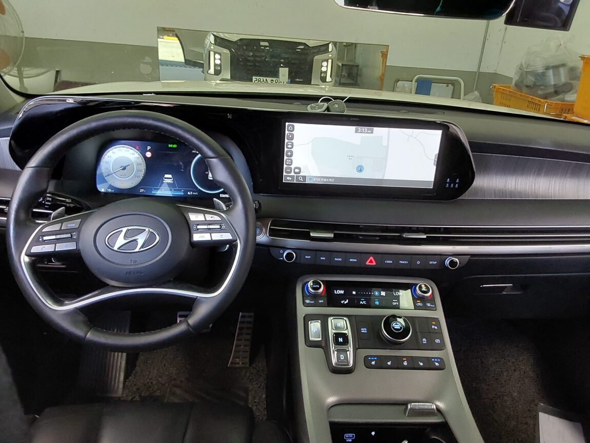 HYUNDAI THE NEW PALISADE 3.8 GASOLINE 2WD PRESTIGE 2023 - zdjęcie 11