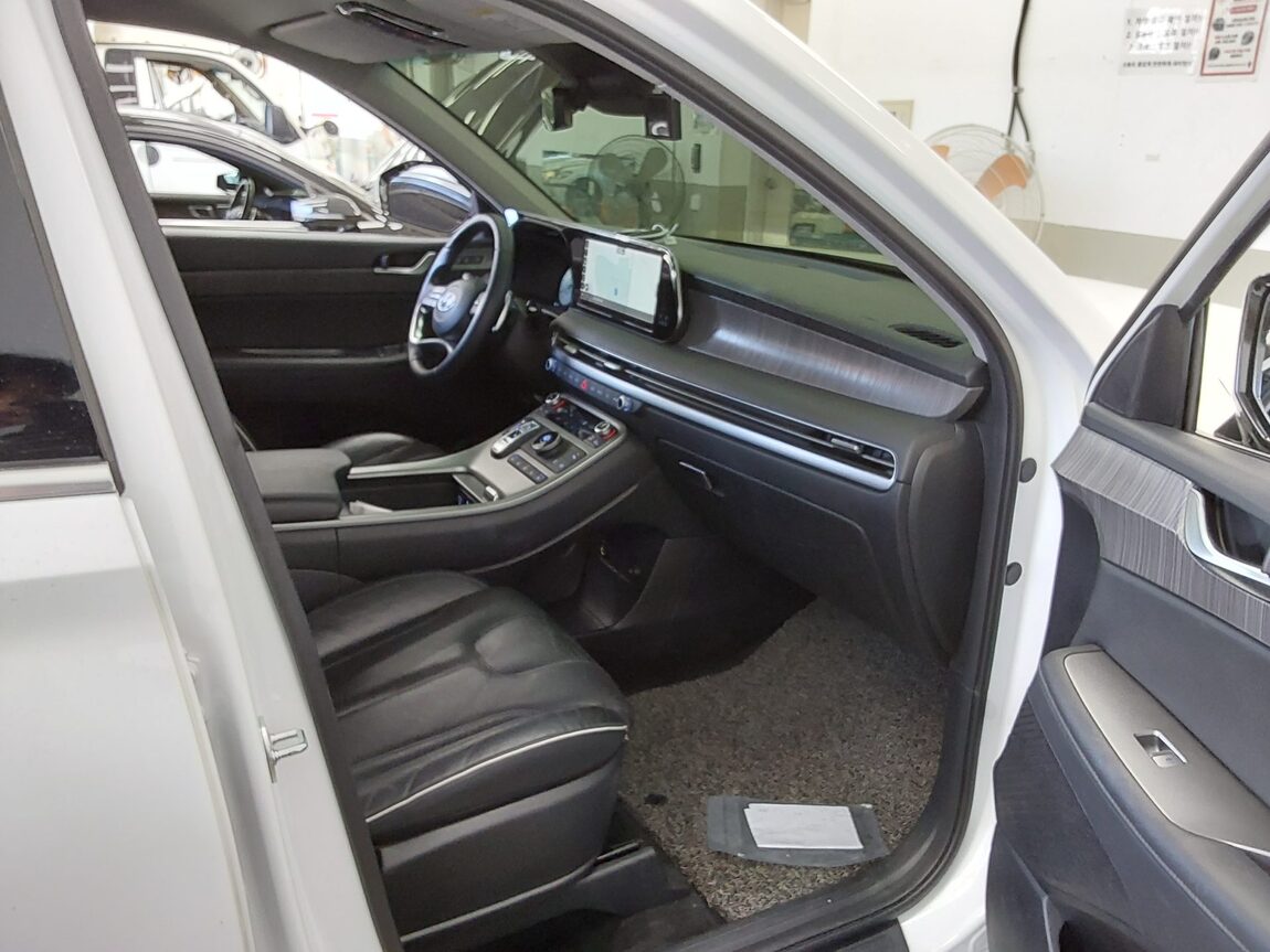 HYUNDAI THE NEW PALISADE 3.8 GASOLINE 2WD PRESTIGE 2023 - zdjęcie 14