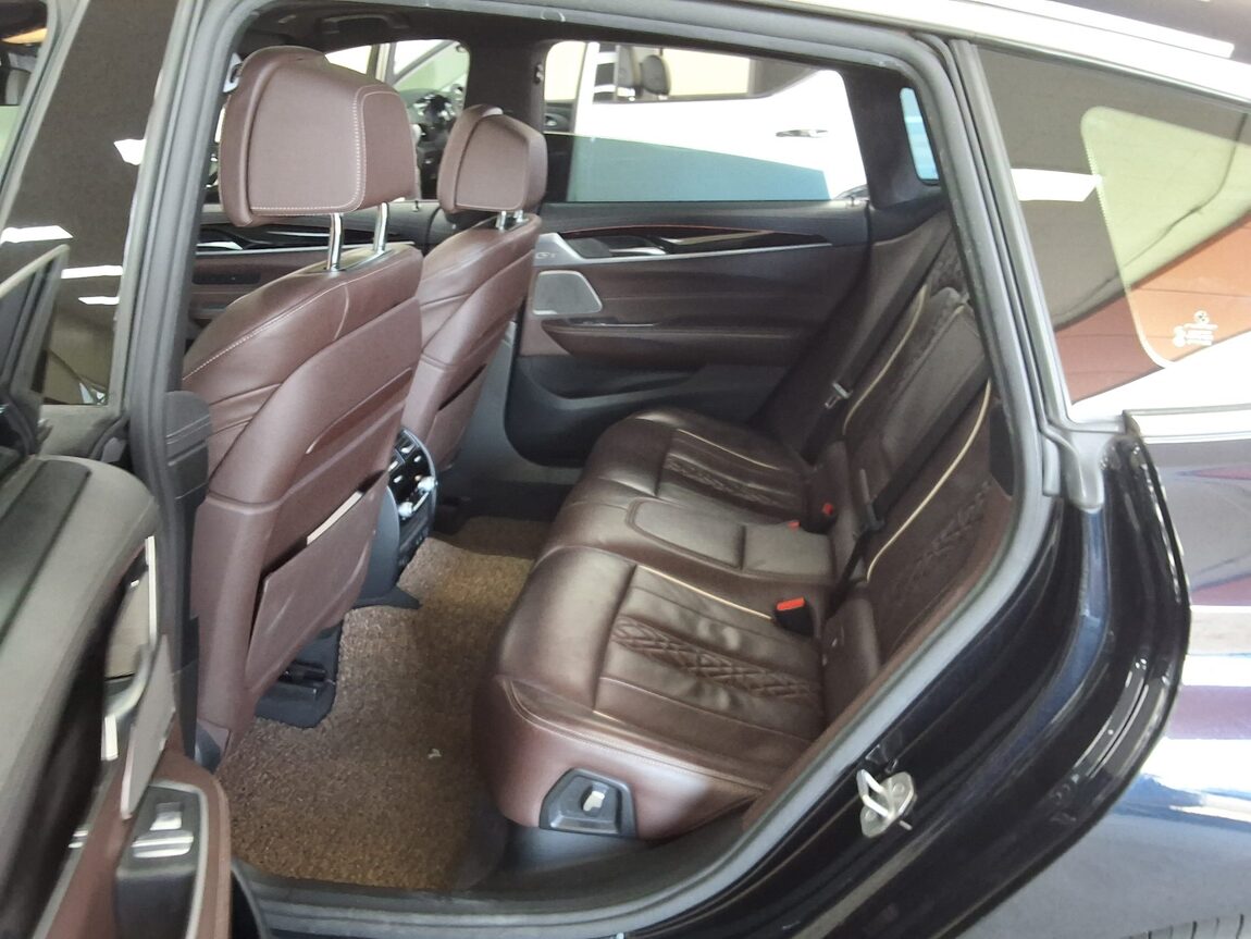 BMW GRAN TURISMO (GT) 6 SERIES 630i xDRIVE M SPORT PACK 2022 - zdjęcie 13
