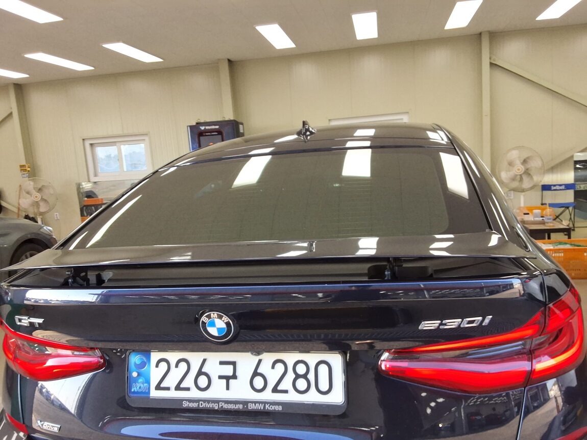 BMW GRAN TURISMO (GT) 6 SERIES 630i xDRIVE M SPORT PACK 2022 - zdjęcie 29
