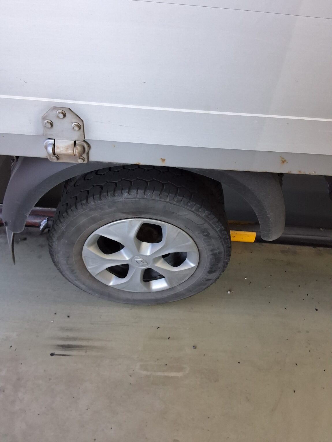 HYUNDAI PORTER II WING BODY ELECTRIC 2018 - zdjęcie 22
