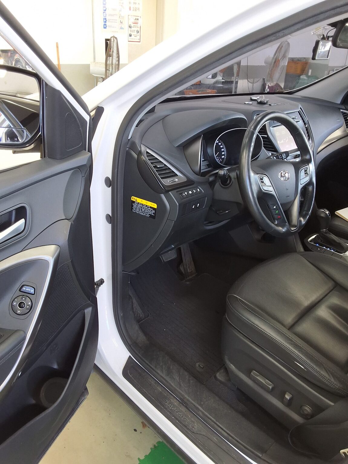HYUNDAI SANTA FE THE PRIME DIESEL R2.0 2WD PREMIUM 2016 - zdjęcie 10