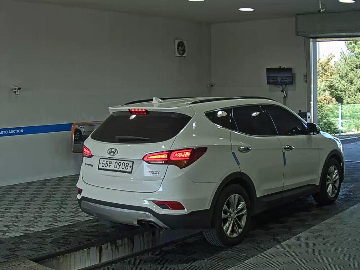 HYUNDAI SANTA FE THE PRIME DIESEL R2.0 2WD PREMIUM 2016 - zdjęcie 5