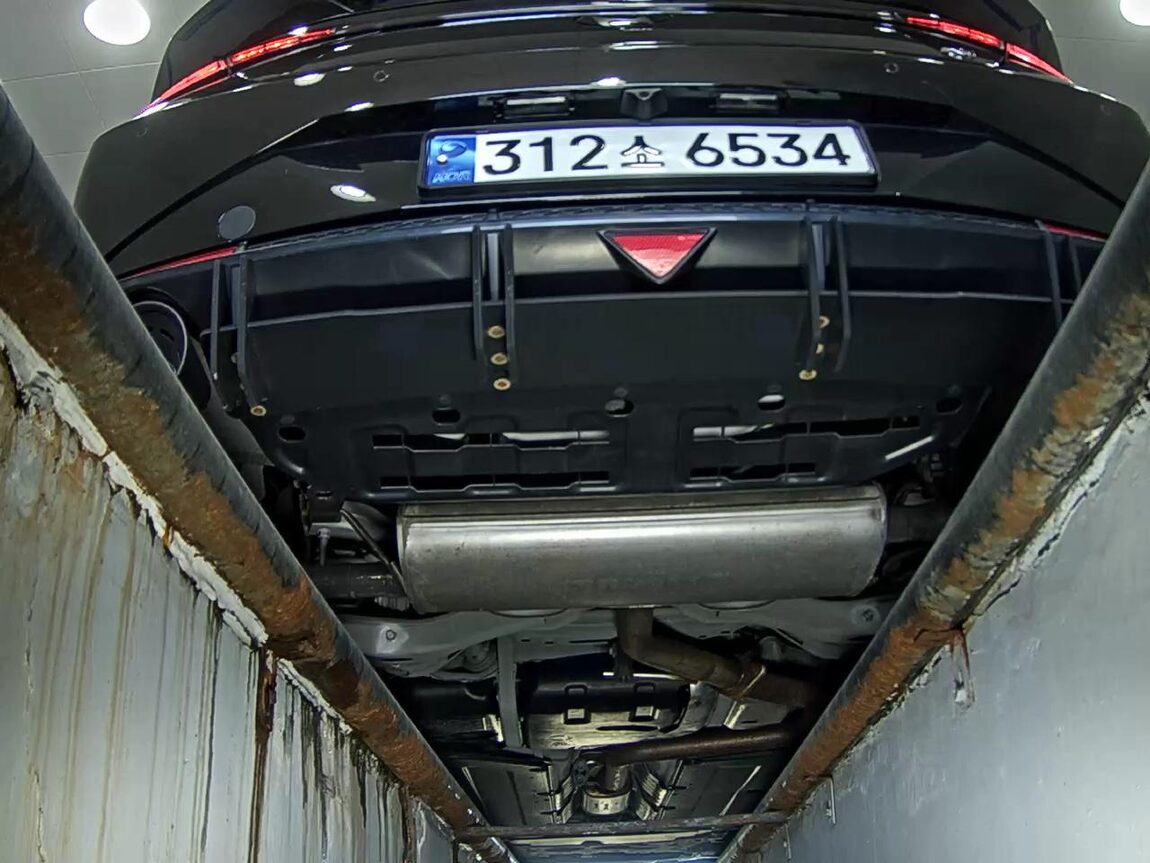 HYUNDAI AVANTE (CN7) 1.6 TURBO N LINE INSPIRATION 2023 - zdjęcie 8