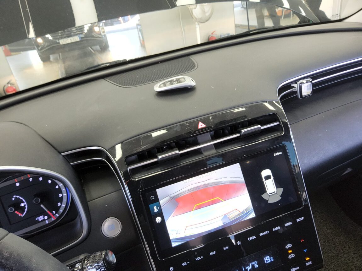 HYUNDAI THE ALL NEW TUCSON 1.6 TURBO 2WD MODERN 2023 - zdjęcie 17