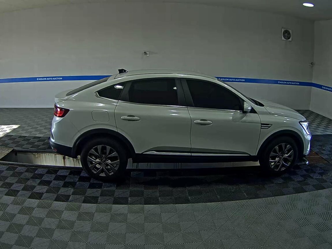 RENAULT (SAMSUNG) XM3 1.6 GTe RE 2024 - zdjęcie 4