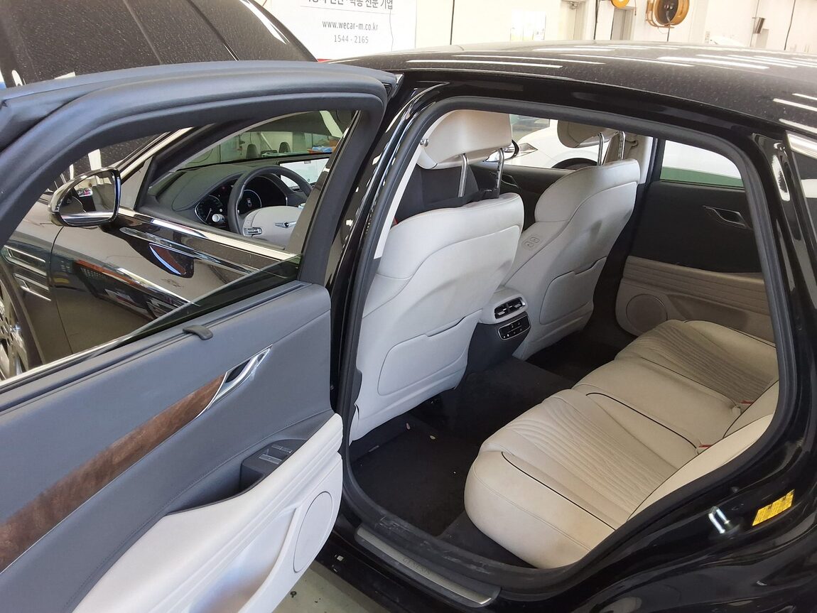 GENESIS THE ALL NEW G80 GASOLINE 2.5 AWD BASE MODEL 2022 - zdjęcie 12