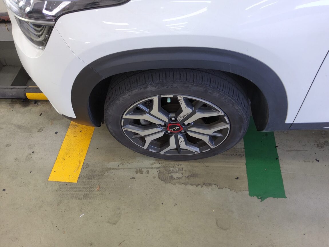 KIA SELTOS 1.6 GASOLINE 2WD SIGNATURE 2022 - zdjęcie 20