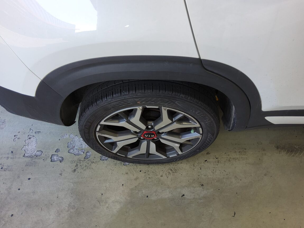 KIA SELTOS 1.6 GASOLINE 2WD SIGNATURE 2022 - zdjęcie 23