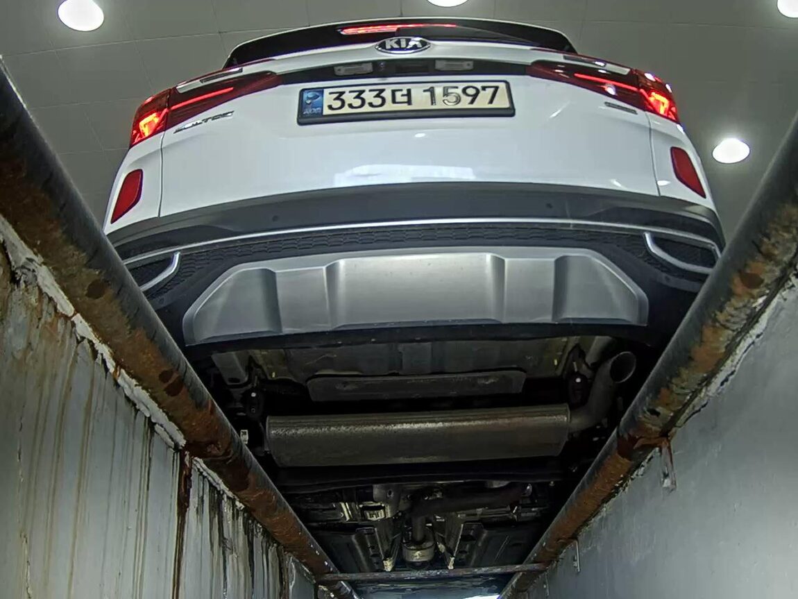 KIA SELTOS 1.6 GASOLINE 2WD SIGNATURE 2022 - zdjęcie 8