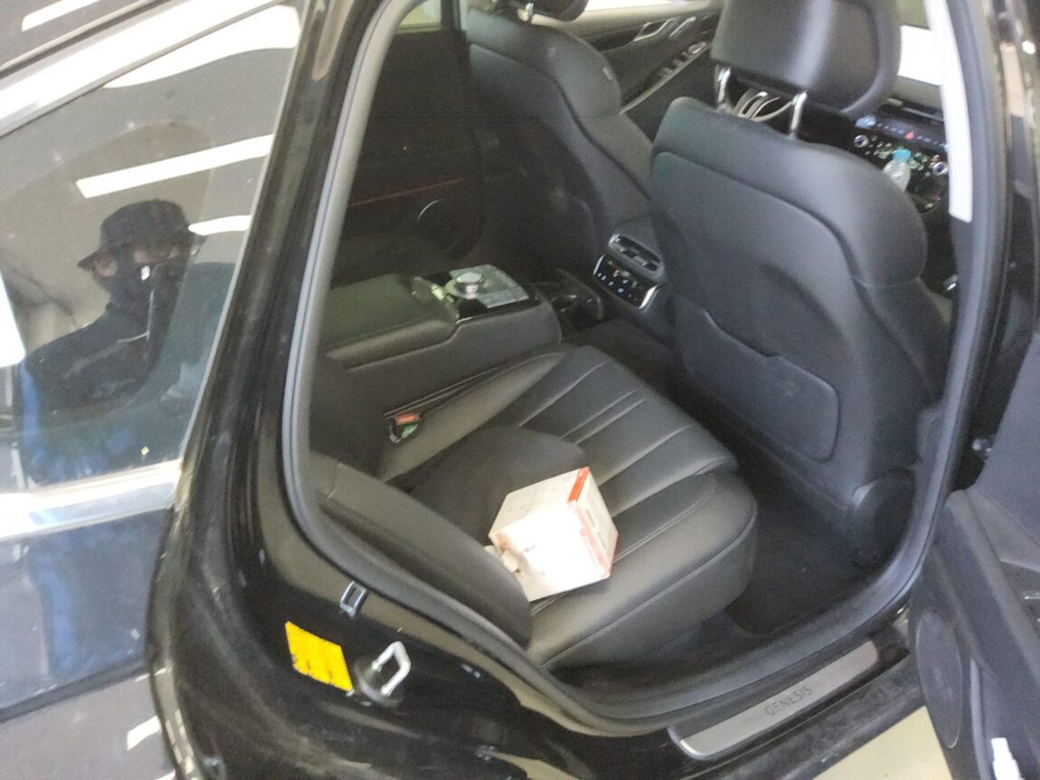 GENESIS NEW G80 GASOLINE 3.5 AWD BASE MODEL 2026 - zdjęcie 13