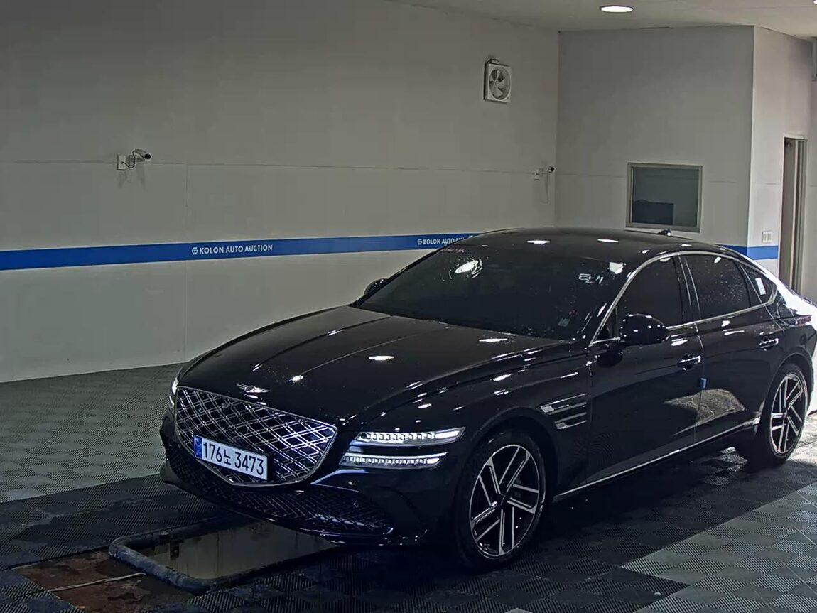 GENESIS NEW G80 GASOLINE 3.5 AWD BASE MODEL 2026 - zdjęcie 2
