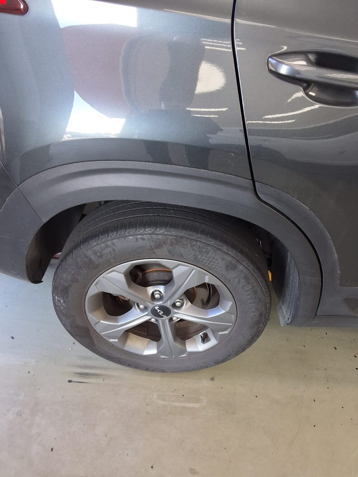 KIA THE NEW SELTOS 1.6 GASOLINE TURBO 2WD TRENDY 2023 - zdjęcie 23