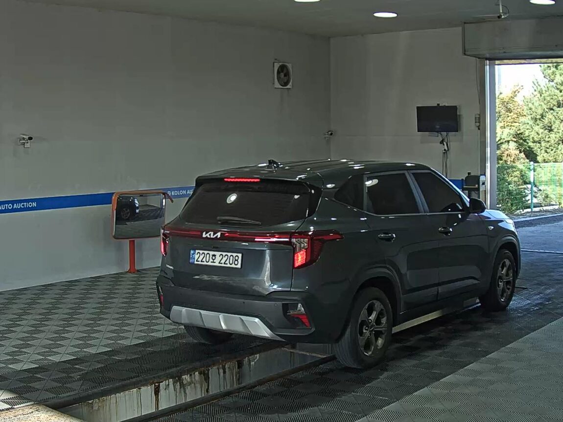 KIA THE NEW SELTOS 1.6 GASOLINE TURBO 2WD TRENDY 2023 - zdjęcie 5