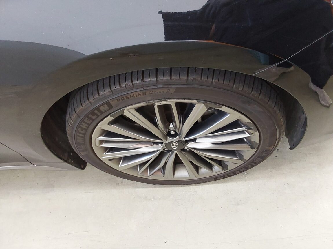 HYUNDAI GRANDEUR IG 2.4 GDi PREMIUM 2019 - zdjęcie 22