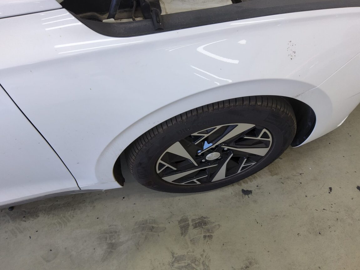 HYUNDAI THE NEW GRANDEUR IG HYBRID 2.4 HEV LE BLANC 2023 - zdjęcie 22