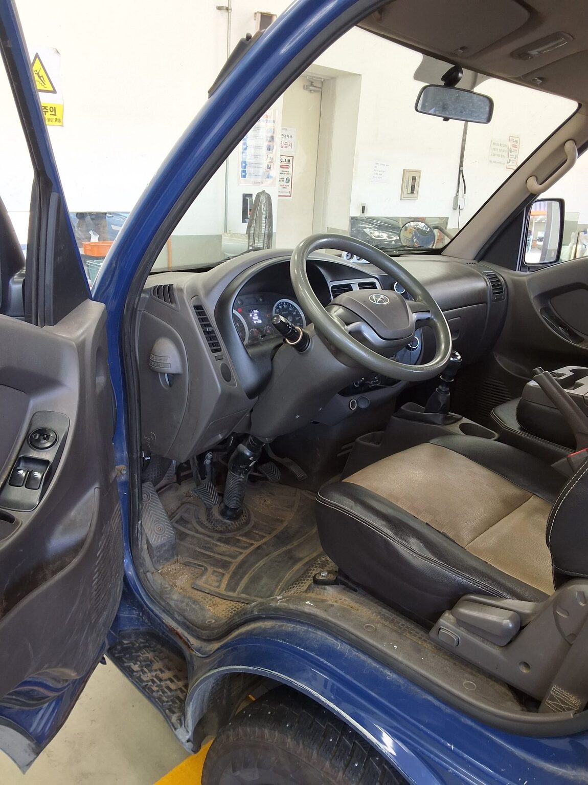 HYUNDAI PORTER II CRDi SUPER CAB EXTRA LONG WHEELBASE STYLE 2018 - zdjęcie 10
