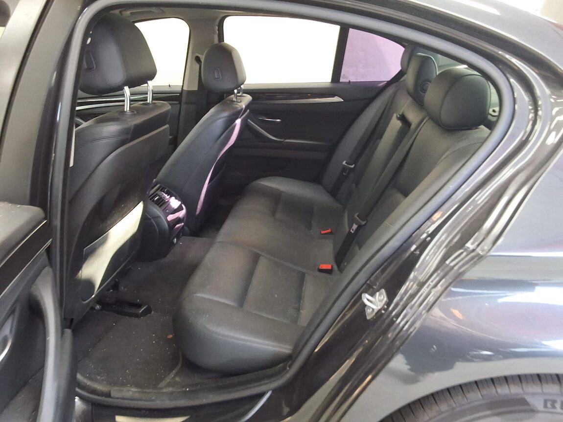 BMW 5 SERIES (6TH GEN) 520d xDRIVE 2014 - zdjęcie 13