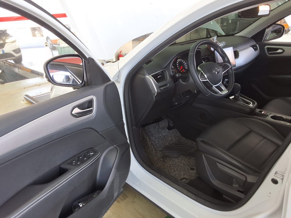 RENAULT (SAMSUNG) XM3 1.6 GTe RE 2023 - zdjęcie 10
