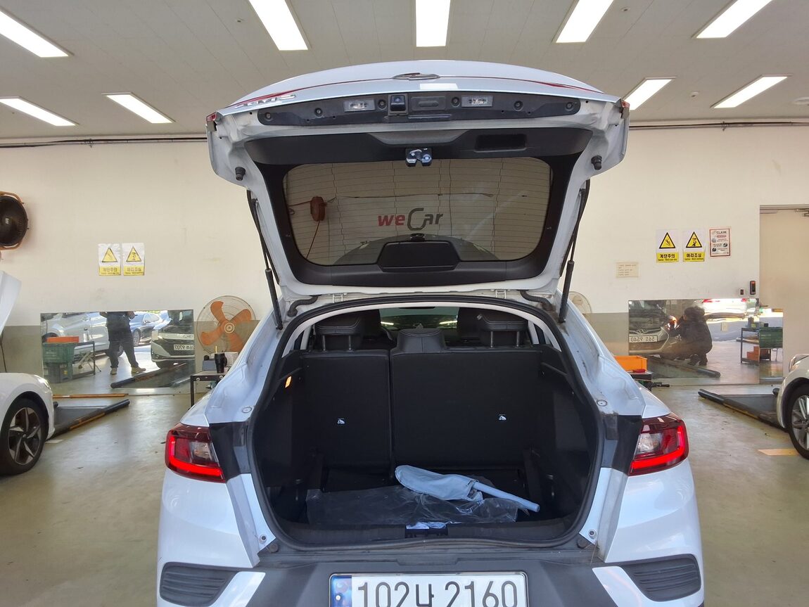RENAULT (SAMSUNG) XM3 1.6 GTe RE 2023 - zdjęcie 15