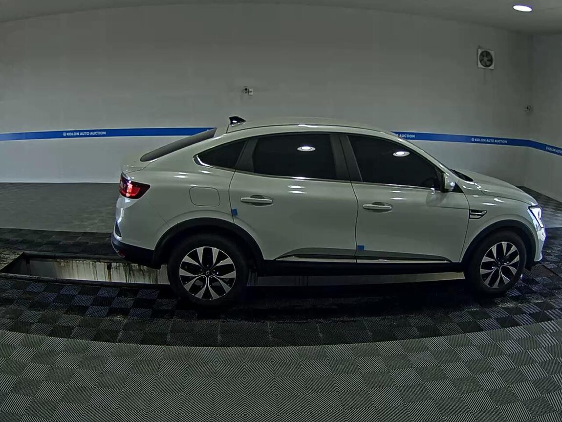 RENAULT (SAMSUNG) XM3 1.6 GTe RE 2023 - zdjęcie 4