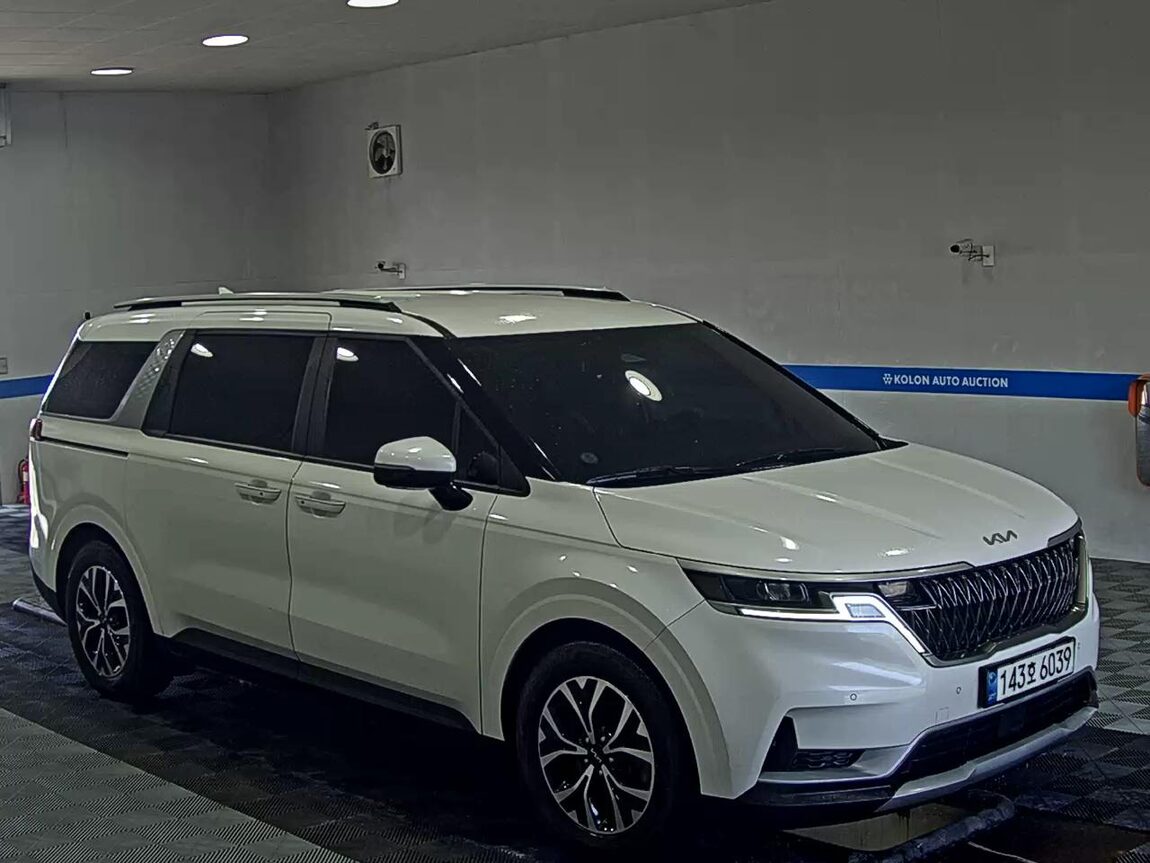 KIA NEW CARNIVAL (KA4) 9-SEATER DIESEL PRESTIGE 2022 - zdjęcie 3