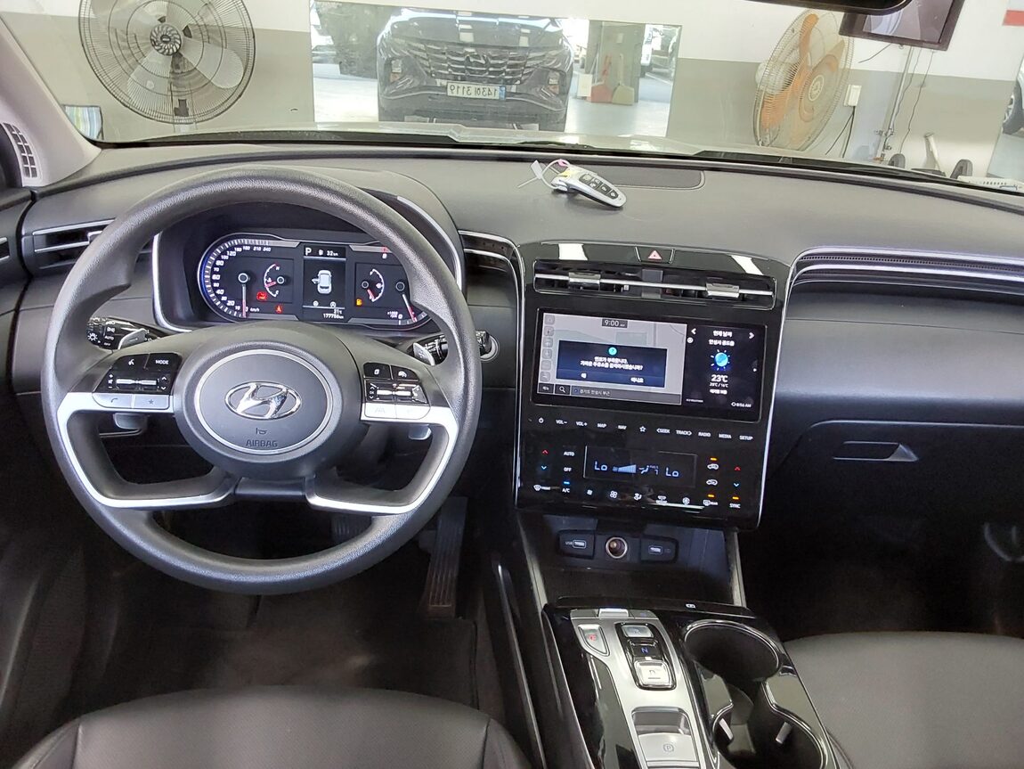 HYUNDAI THE ALL NEW TUCSON 1.6 TURBO 2WD MODERN 2023 - zdjęcie 11