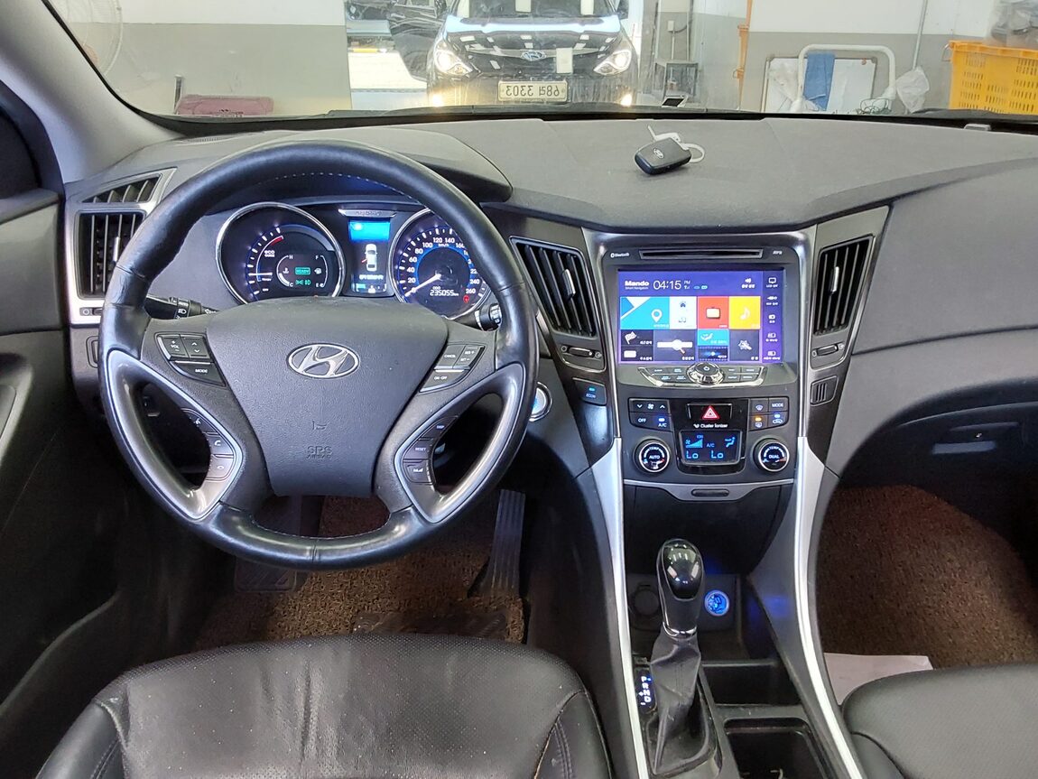 HYUNDAI YF SONATA HYBRID SMART 2014 - zdjęcie 11