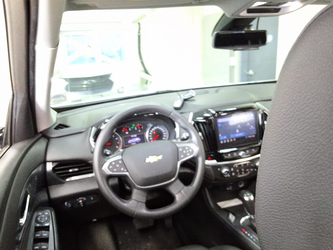 CHEVROLET (DAEWOO) TRAVERSE 3.6 GASOLINE RED LINE 2020 - zdjęcie 12