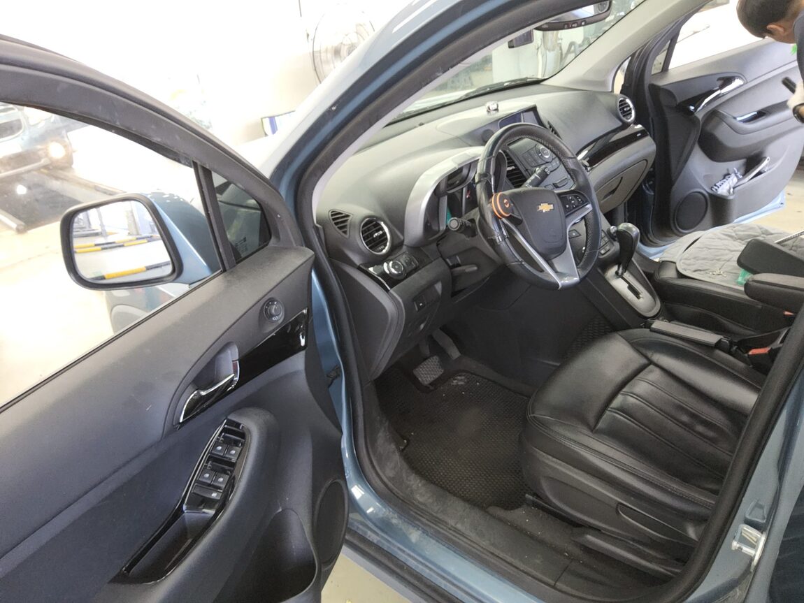 CHEVROLET (DAEWOO) ORLANDO 2.0 DIESEL LT SAFETY PACK 2014 - zdjęcie 10