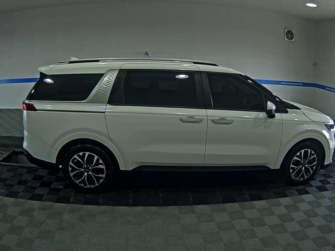 KIA NEW CARNIVAL (KA4) 9-SEATER DIESEL PRESTIGE 2023 - zdjęcie 4