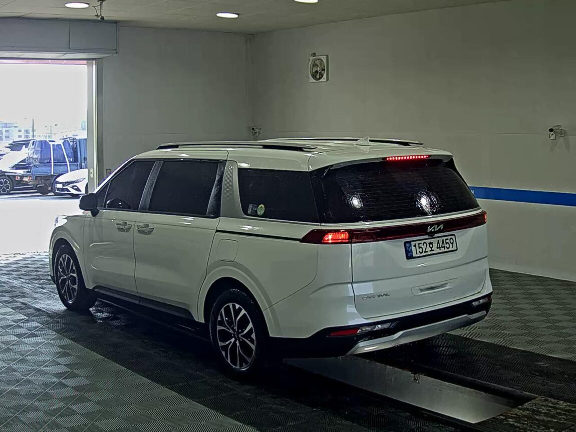 KIA NEW CARNIVAL (KA4) 9-SEATER DIESEL PRESTIGE 2023 - zdjęcie 6