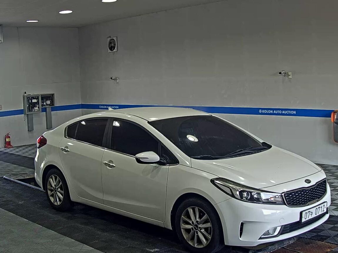 KIA THE NEW K3 1.6 GDI TRENDY 2016 - zdjęcie 3
