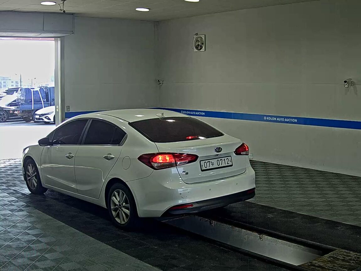 KIA THE NEW K3 1.6 GDI TRENDY 2016 - zdjęcie 6