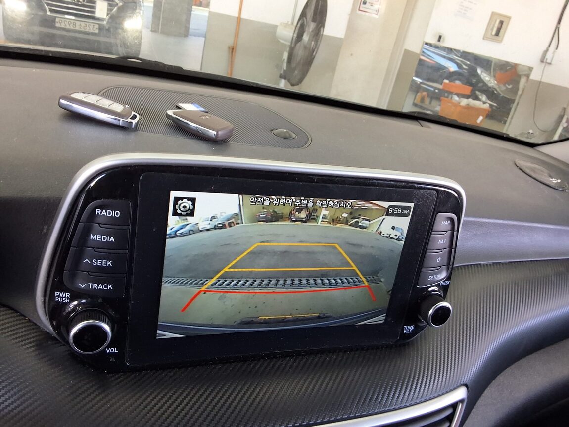 HYUNDAI NEW TUCSON 1.6 DIESEL 2WD SMART 2020 - zdjęcie 18