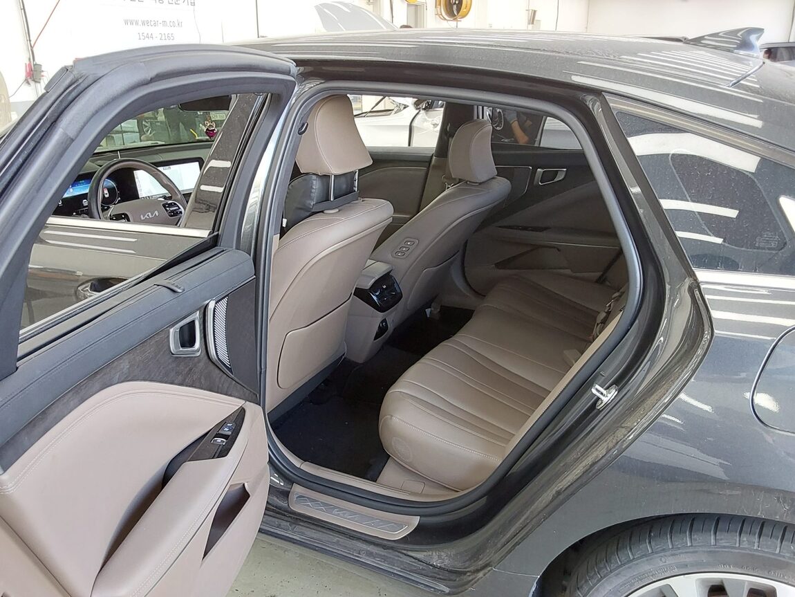 KIA K8 2.5 GDI NOBLESSE 2023 - zdjęcie 12
